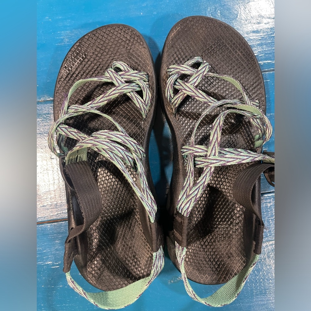 Ladies Chacos size 10